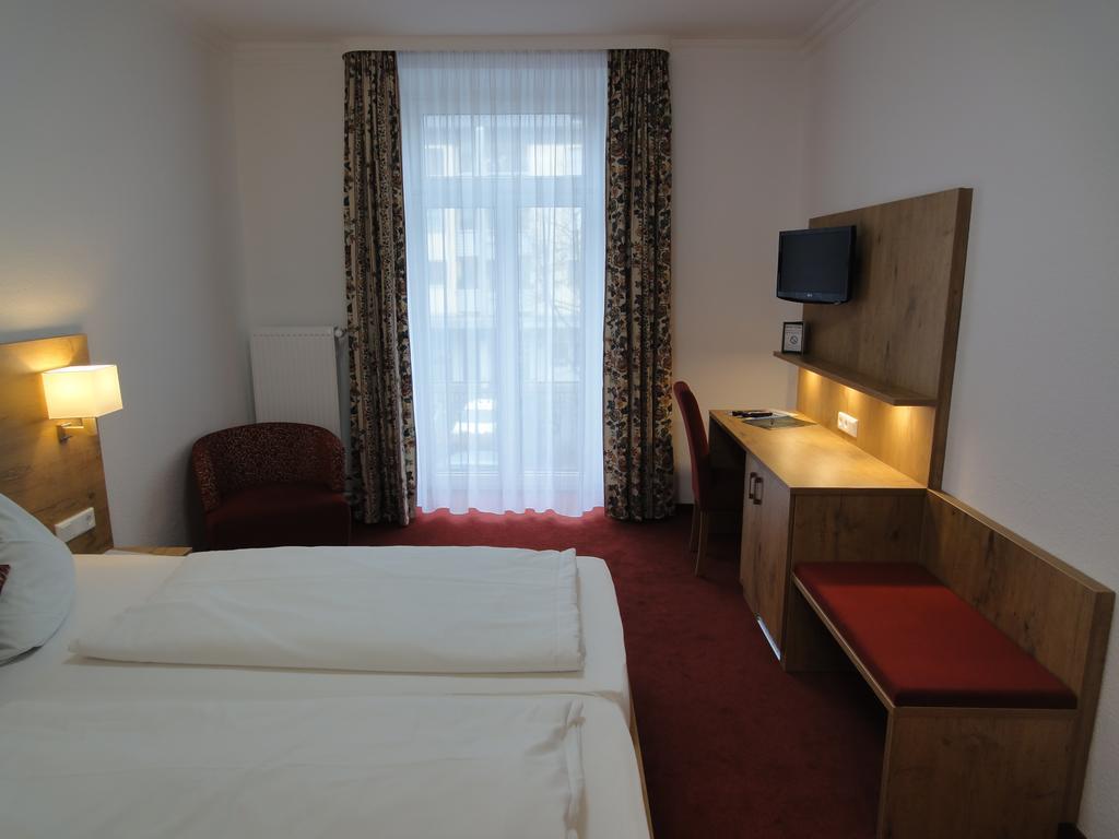 Hotel Krone Rielasingen-Worblingen Exterior photo